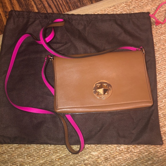 kate spade Handbags - Kate Spade brown leather crossbody bag